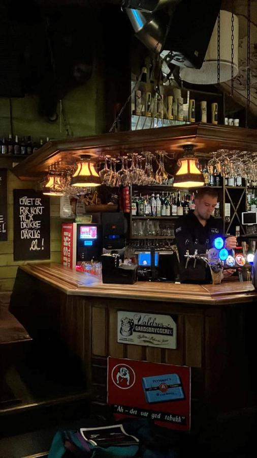 Leilighet Beitostolen Sentrum, Terrasse Og Innendors Parkering エクステリア 写真